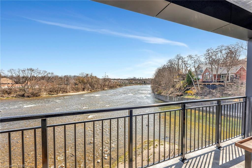 203-7 Grand River Street N, Paris, ON - Outdoor With View