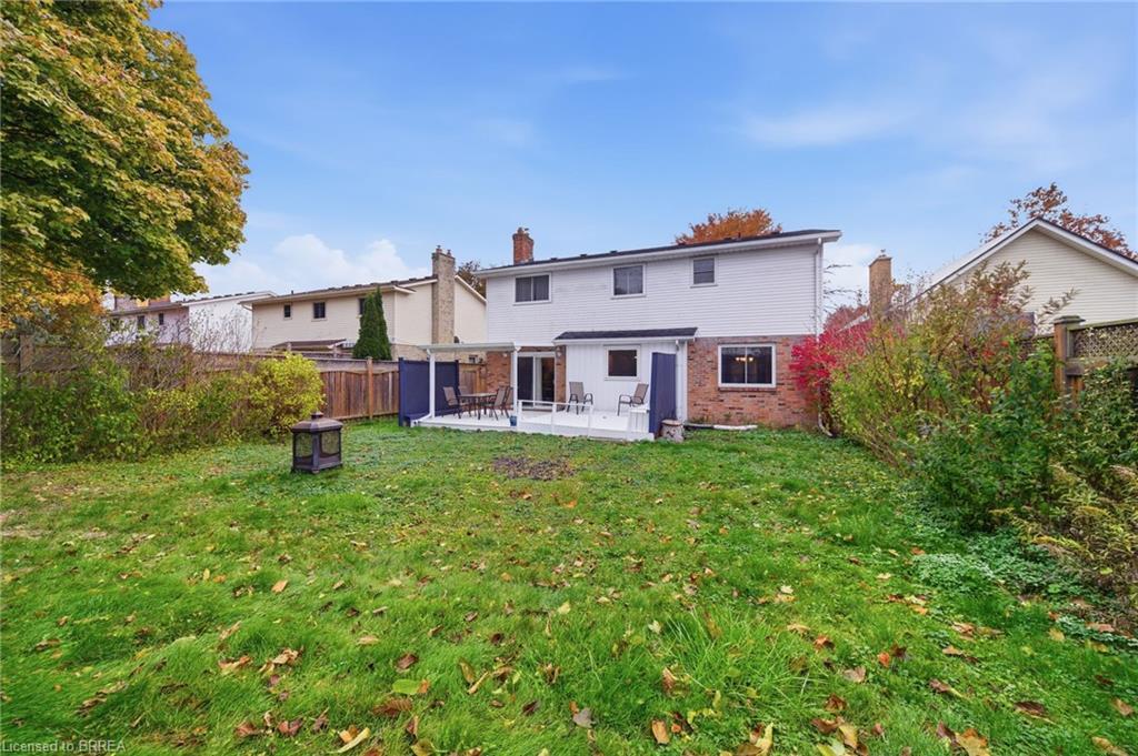 36 Black Locust Way, Brantford, ON - Outdoor