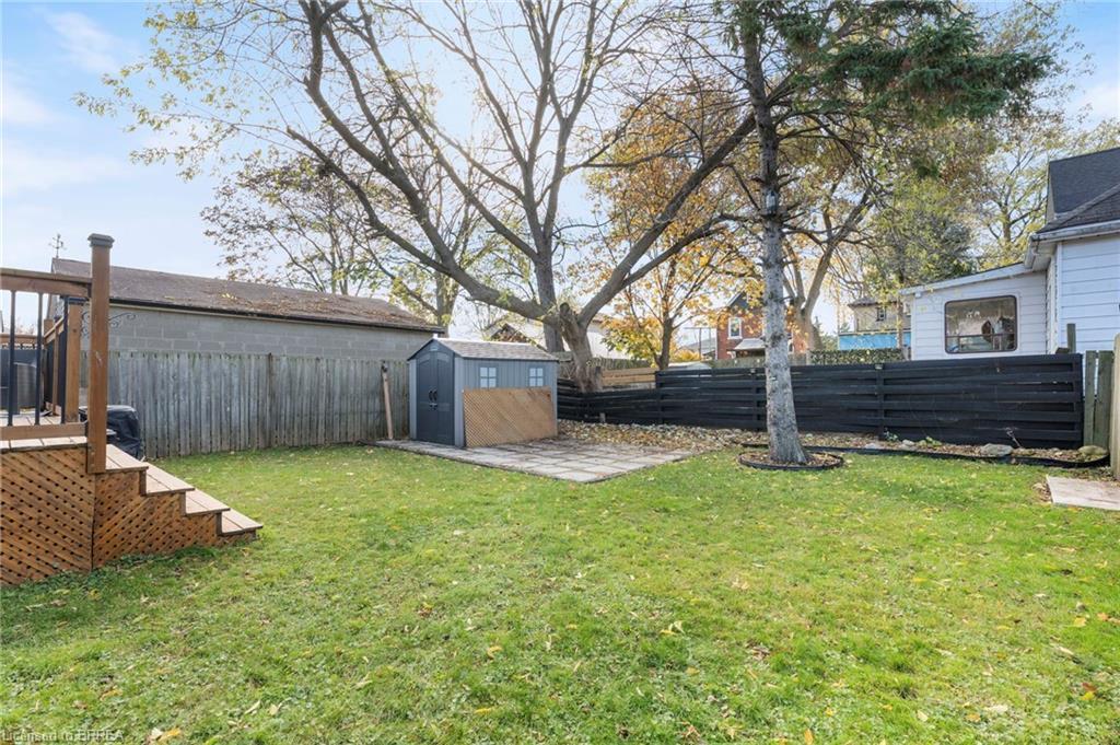 14 Spring Street, Brantford, ON - Outdoor