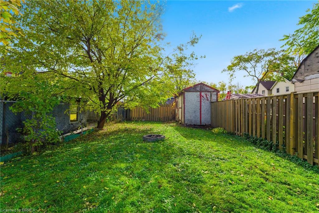 166 Beach Road, Hamilton, ON - Outdoor With Backyard