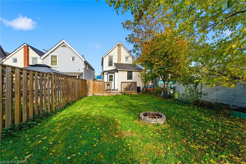 166 Beach Road, Hamilton, ON - Outdoor