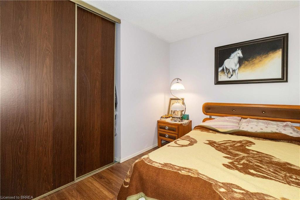 11 Sigurd Jensen Court, Brantford, ON - Indoor Photo Showing Bedroom