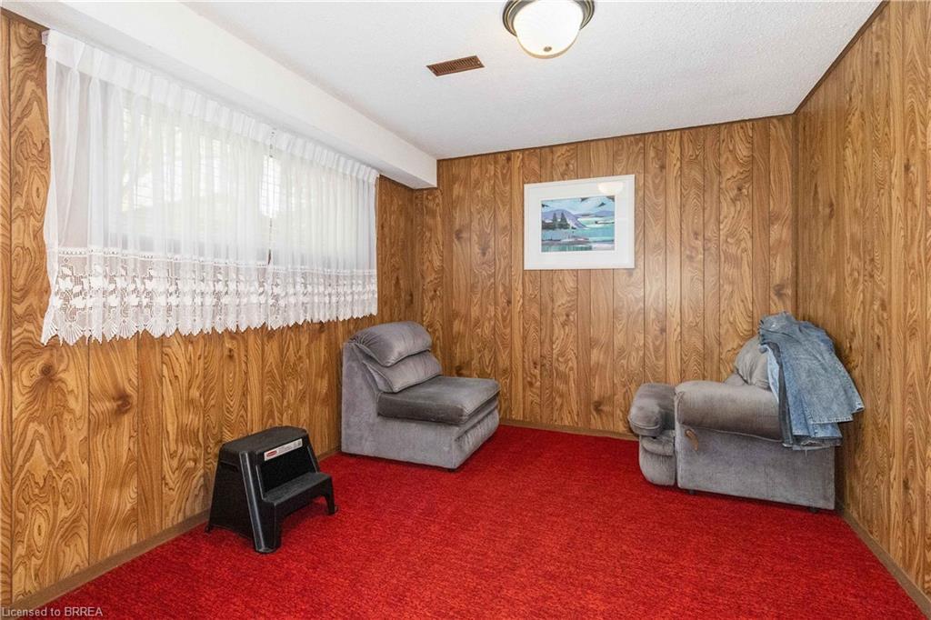 11 Sigurd Jensen Court, Brantford, ON - Indoor