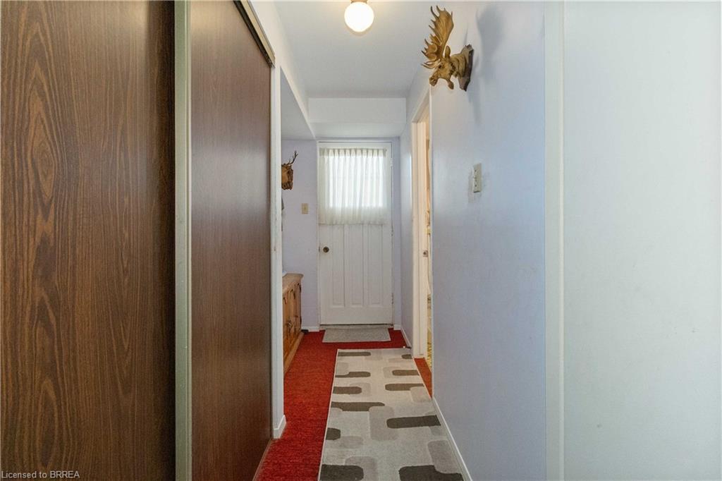 11 Sigurd Jensen Court, Brantford, ON - Indoor Photo Showing Other Room