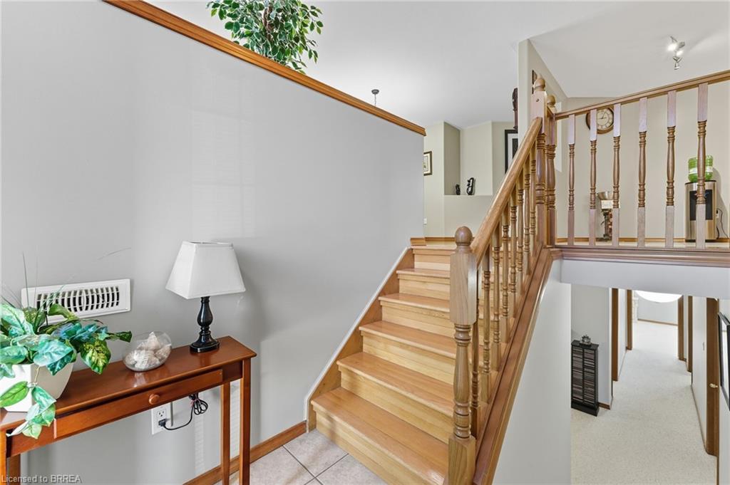 23 Garners Lane, Brantford, ON - Indoor Photo Showing Other Room