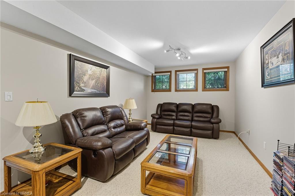 23 Garners Lane, Brantford, ON - Indoor Photo Showing Other Room