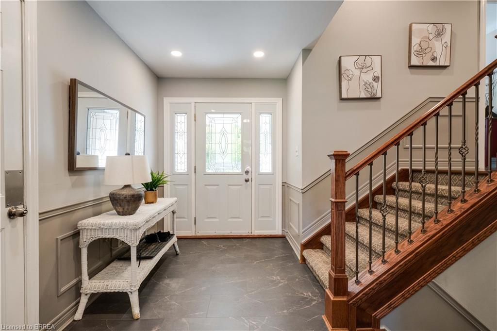 4 Adelaide Avenue, Brantford, ON - Indoor Photo Showing Other Room