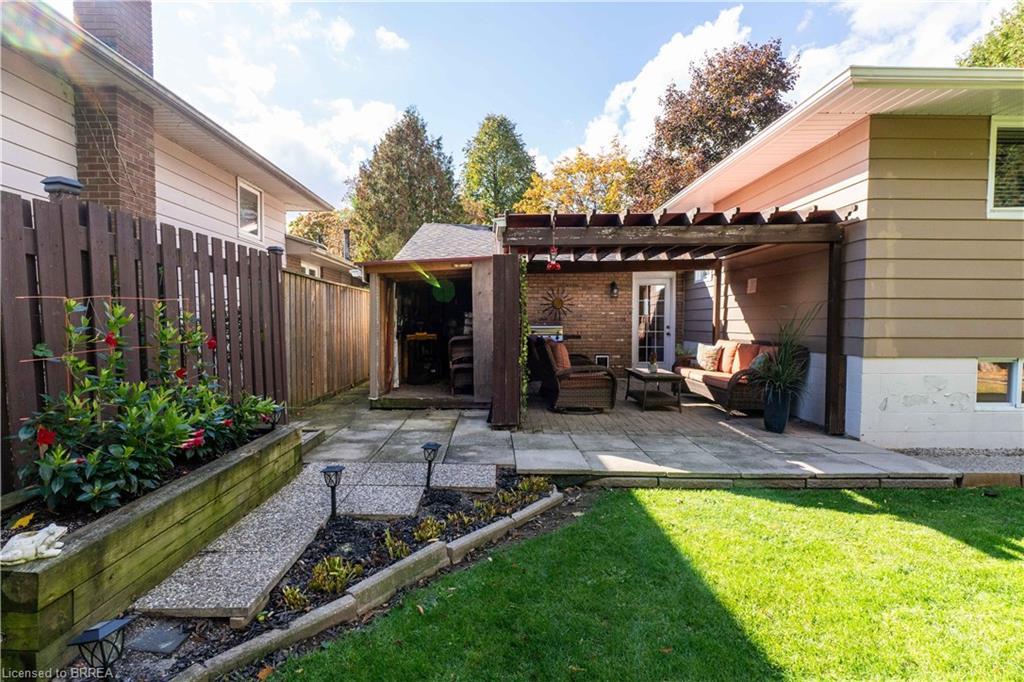 4 Adelaide Avenue, Brantford, ON - Outdoor With Exterior