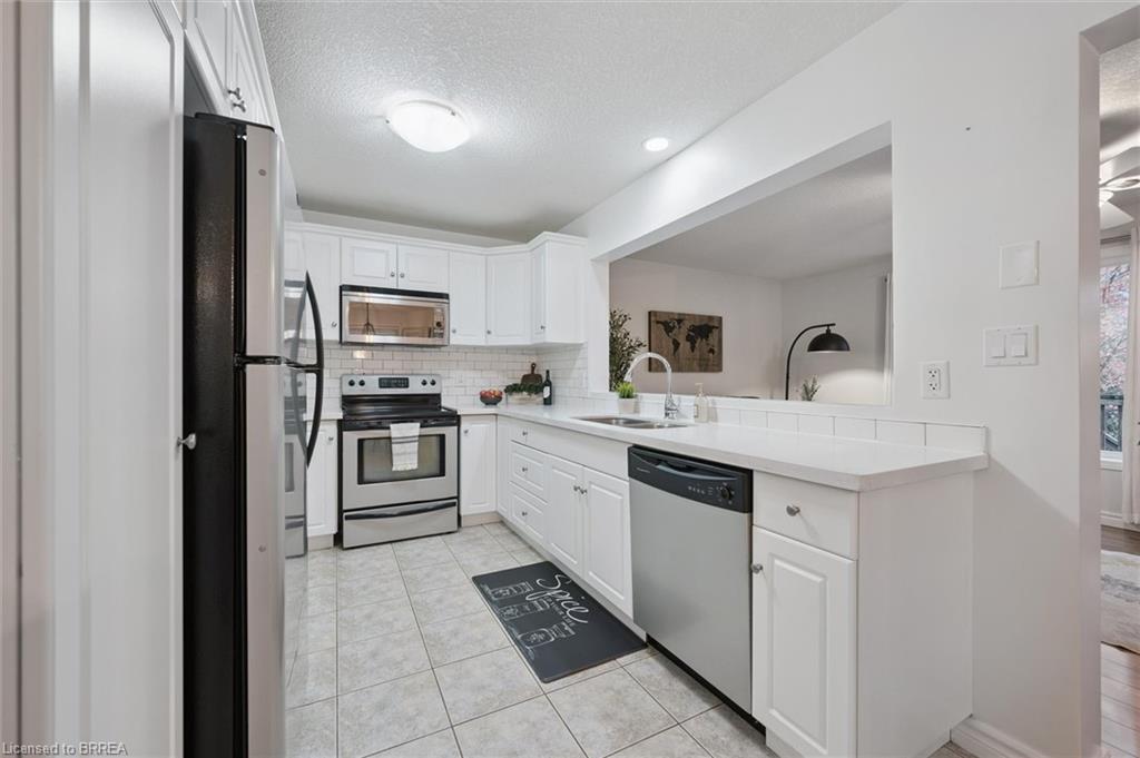 59 Patrick Boulevard, Elora, ON - Indoor Photo Showing Kitchen