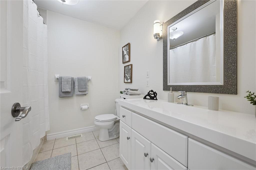 59 Patrick Boulevard, Elora, ON - Indoor Photo Showing Bathroom