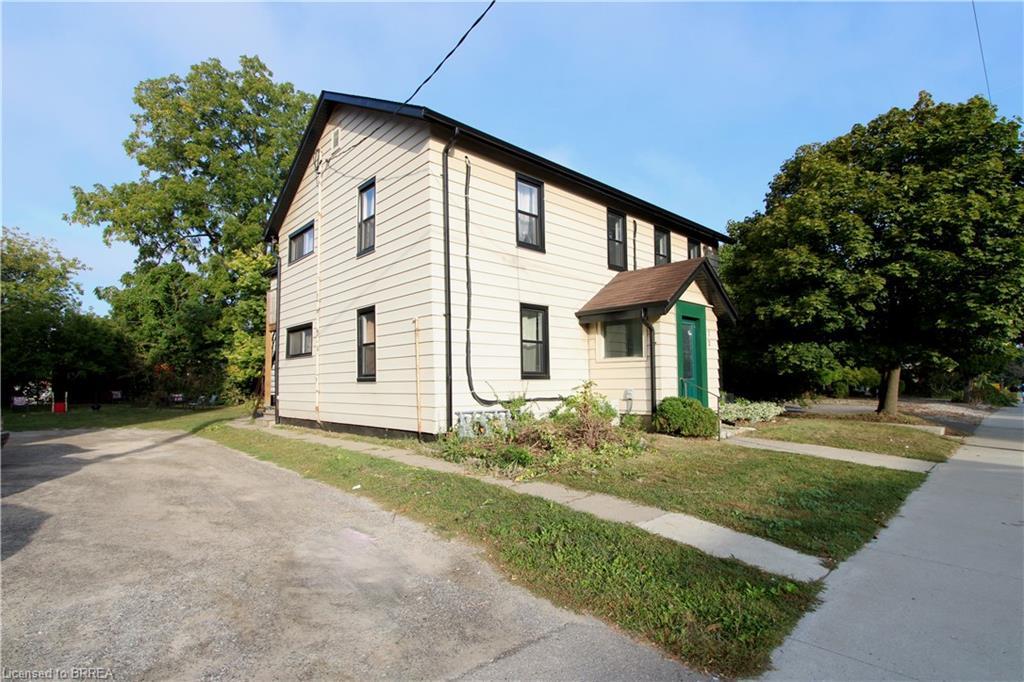 4-72 Kent Street N, Simcoe, ON - Outdoor