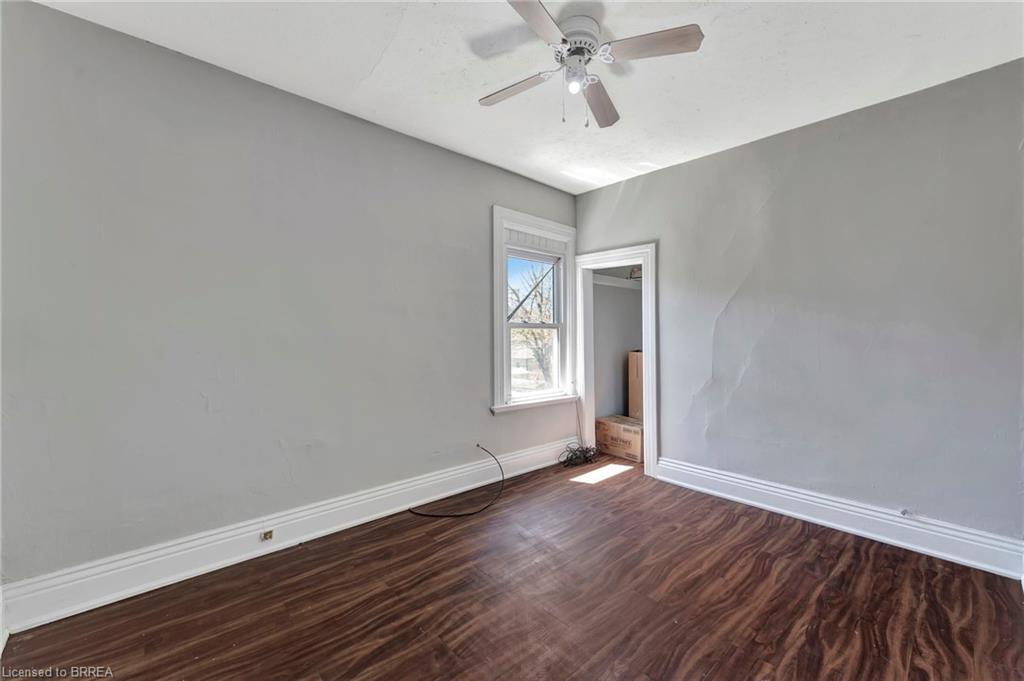 170 Murray Street, Brantford, ON - Indoor Photo Showing Other Room