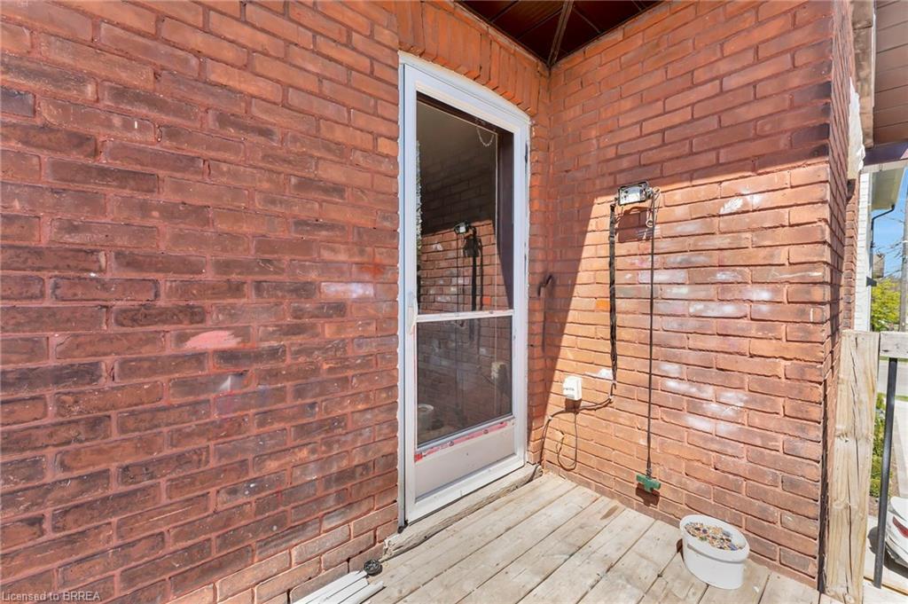 170 Murray Street, Brantford, ON - Outdoor With Exterior