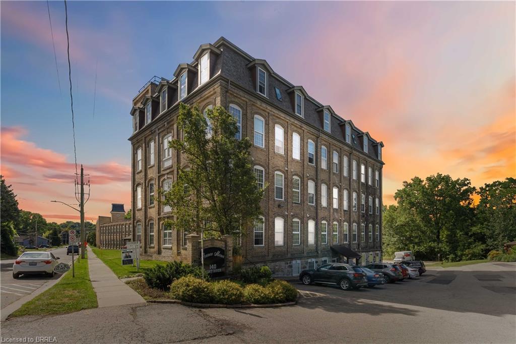 504-140 West River Street, Paris, ON - Outdoor With Facade