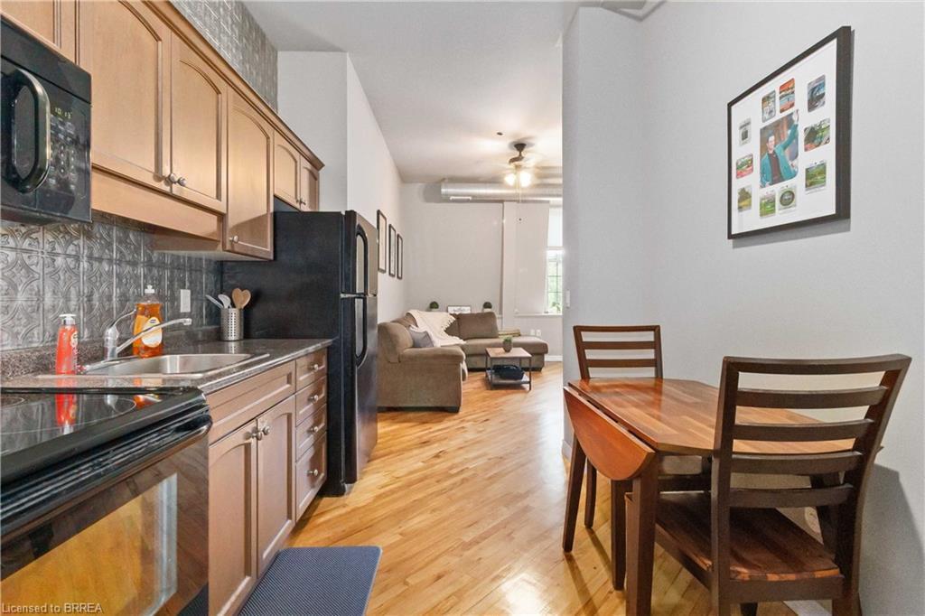 504-140 West River Street, Paris, ON - Indoor