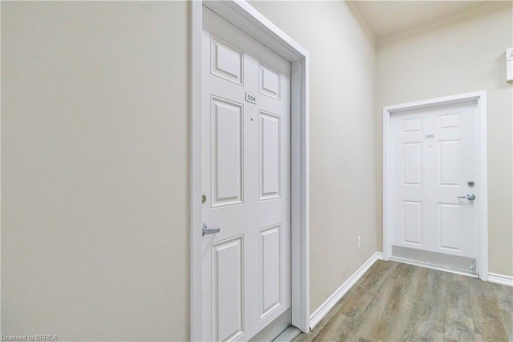 504-140 West River Street, Paris, ON - Indoor Photo Showing Other Room