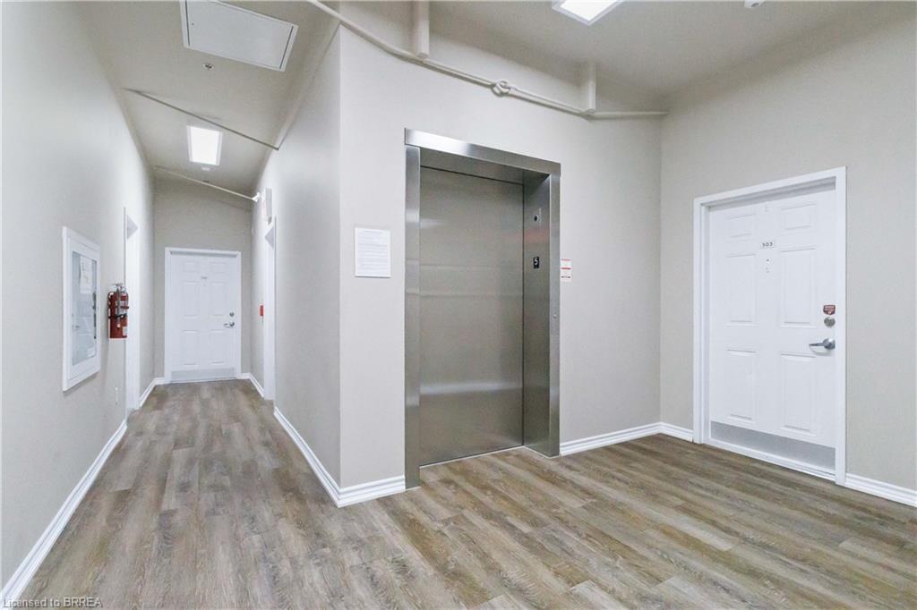 504-140 West River Street, Paris, ON - Indoor Photo Showing Other Room