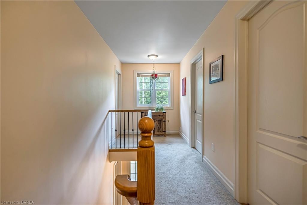 144 Glenwood Drive, Brantford, ON - Indoor Photo Showing Other Room