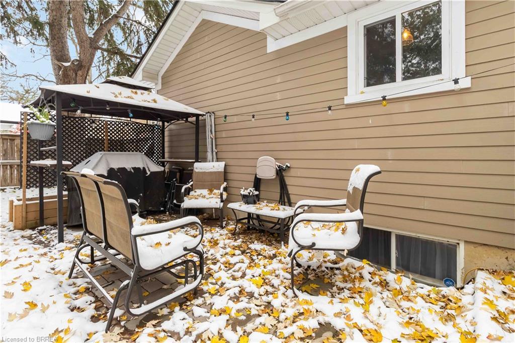 144 Glenwood Drive, Brantford, ON - Outdoor With Deck Patio Veranda With Exterior
