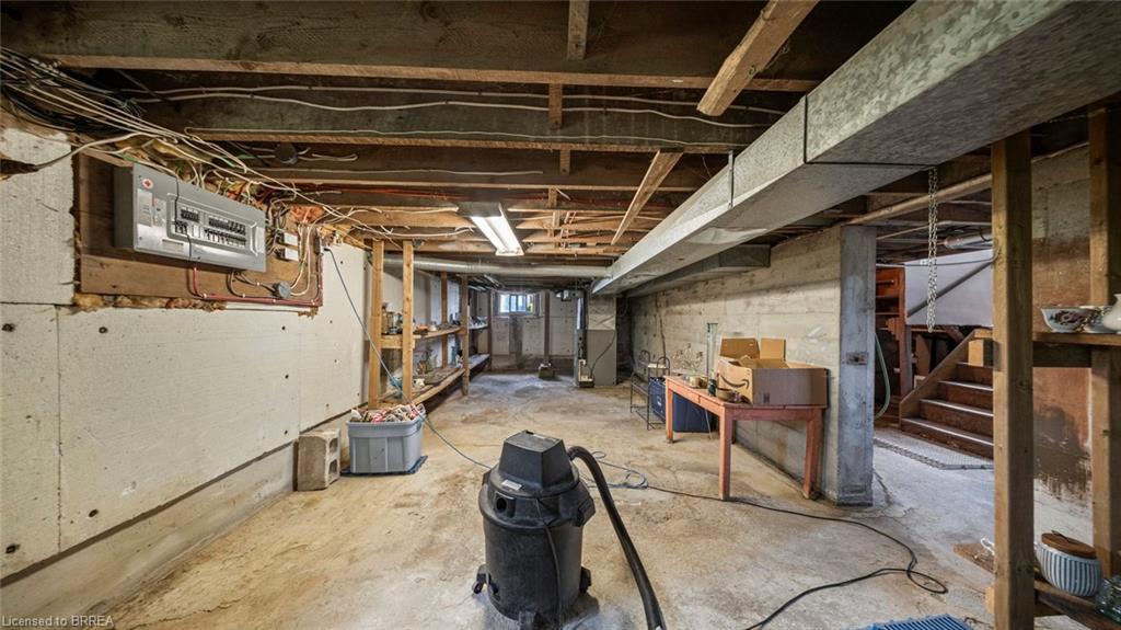 3211 Highway 3, Jarvis, ON - Indoor Photo Showing Basement