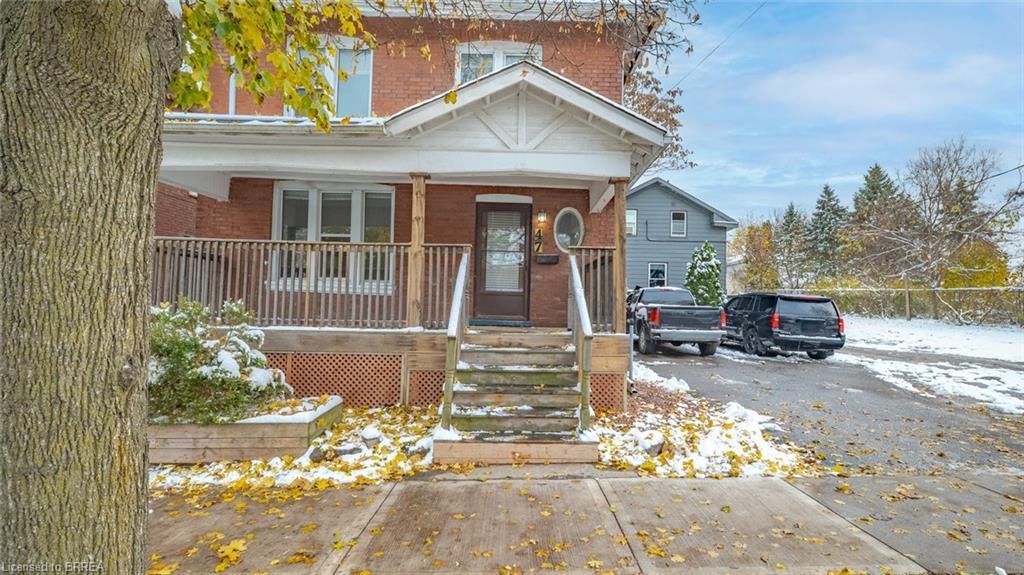47 Grey Street, Brantford, ON - Outdoor
