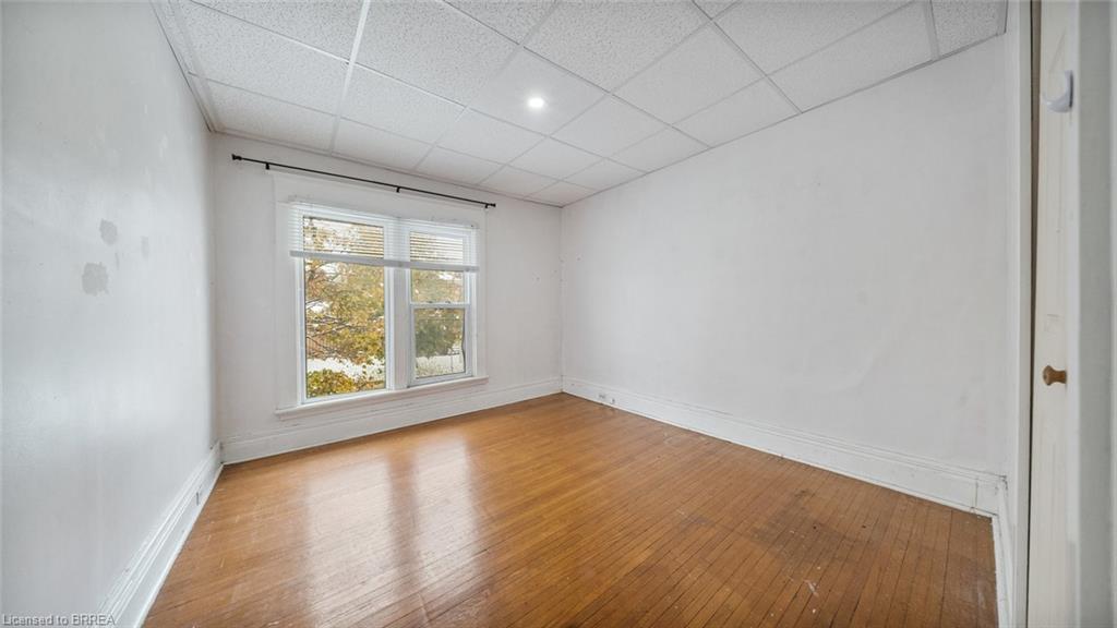 47 Grey Street, Brantford, ON - Indoor Photo Showing Other Room