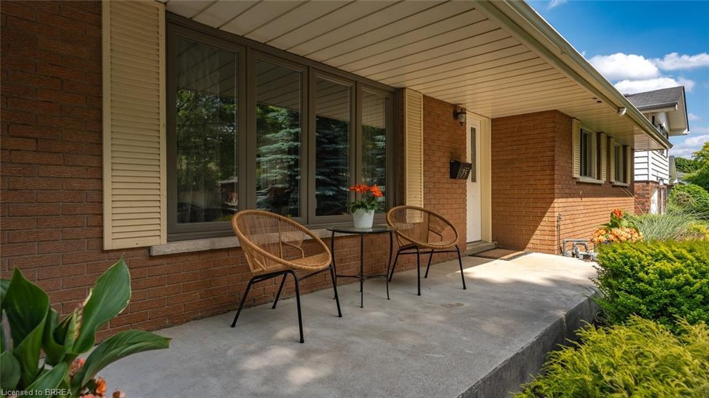 75 Pusey Boulevard, Brantford, ON - Outdoor With Exterior