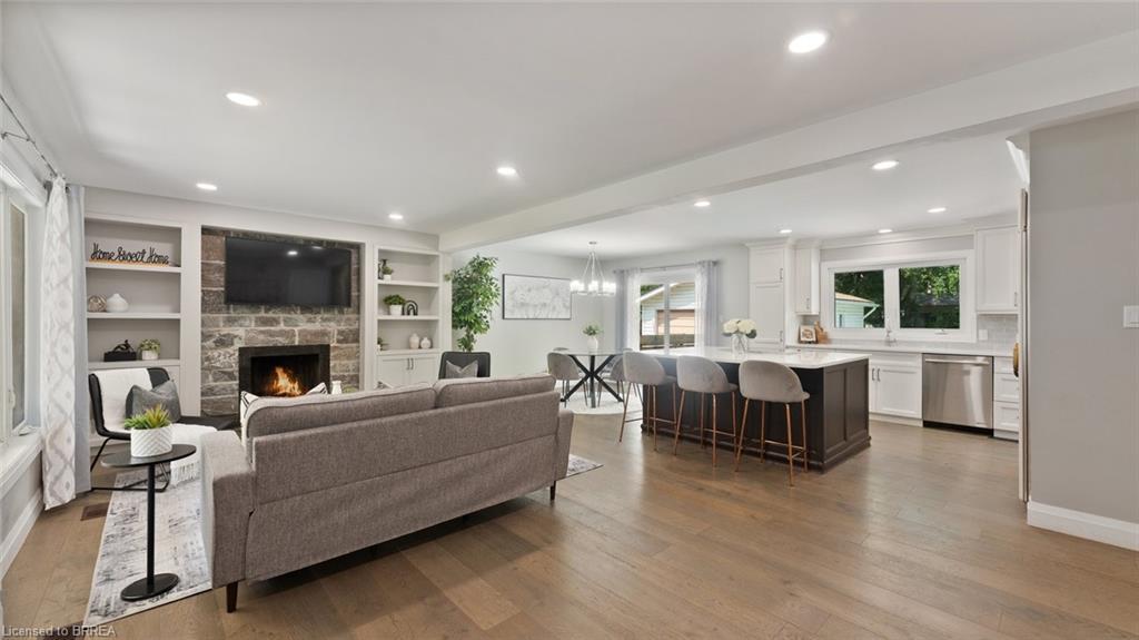 75 Pusey Boulevard, Brantford, ON - Indoor Photo Showing Living Room With Fireplace