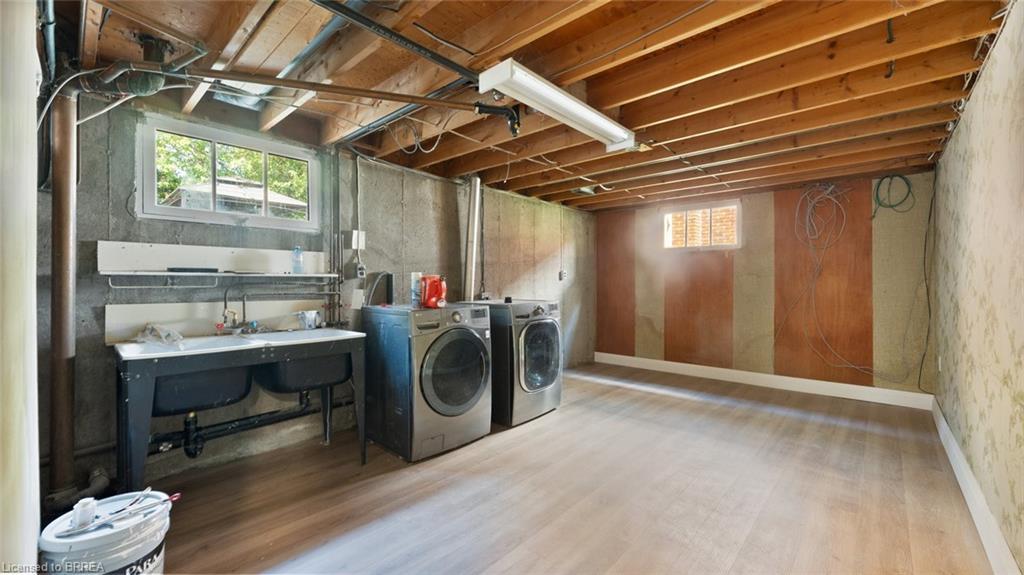 75 Pusey Boulevard, Brantford, ON - Indoor