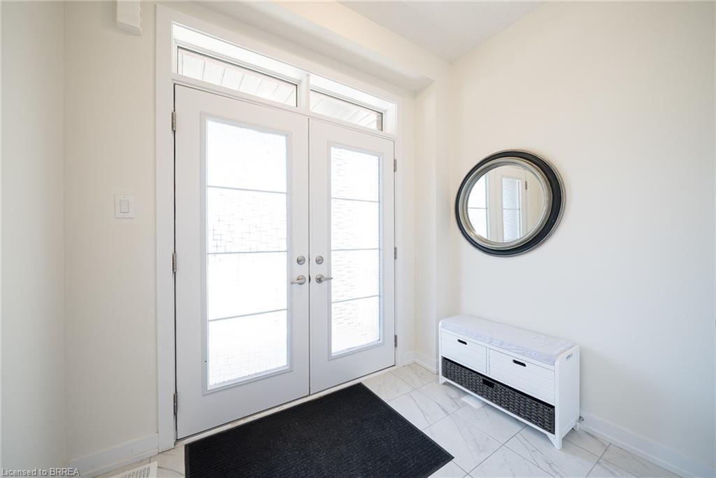 196 Wilmot Road, Brantford, ON - Indoor Photo Showing Other Room