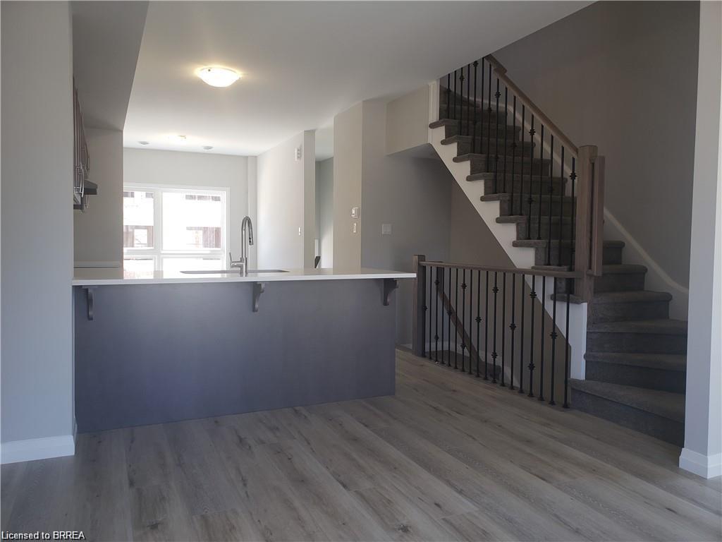 65-720 Grey Street, Brantford, ON - Indoor Photo Showing Other Room