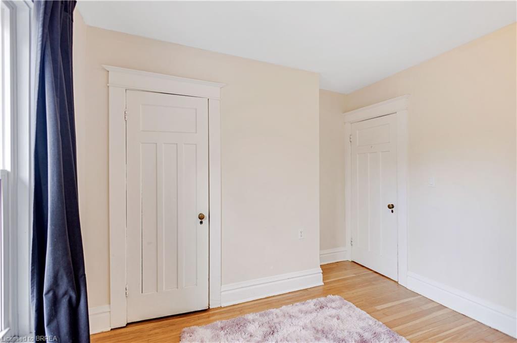 134 Sherman Avenue S, Hamilton, ON - Indoor