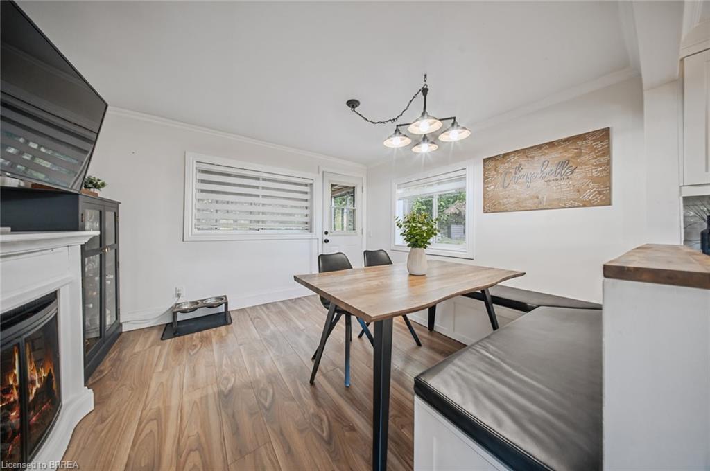 84 Jennings Road, Brantford, ON - Indoor With Fireplace