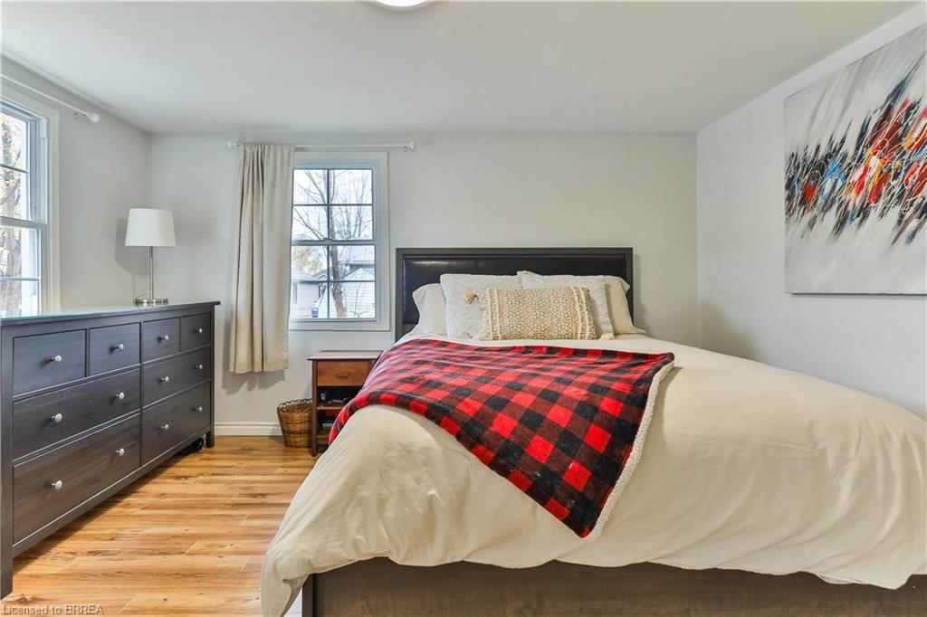 15 Barbara Drive, Nanticoke, ON - Indoor Photo Showing Bedroom