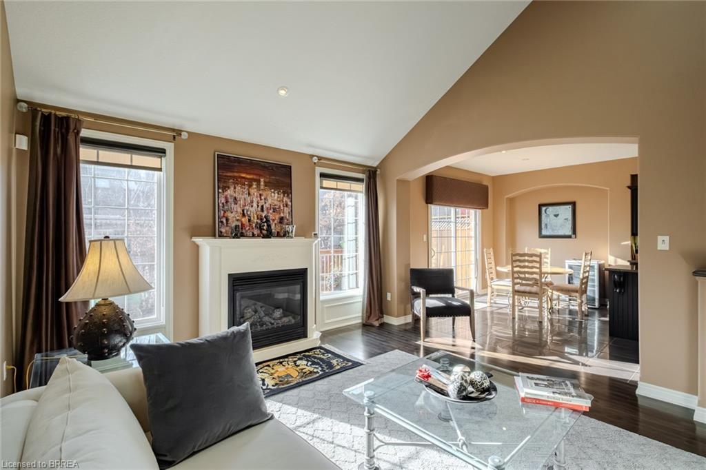 49-655 Park Road N, Brantford, ON - Indoor Photo Showing Living Room With Fireplace