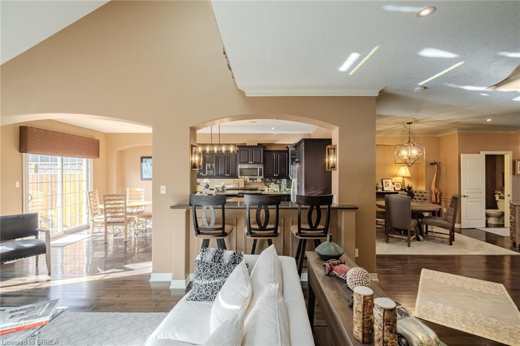 49-655 Park Road N, Brantford, ON - Indoor Photo Showing Other Room