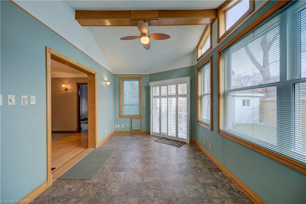 37 Frank Street, Brantford, ON - Indoor Photo Showing Other Room