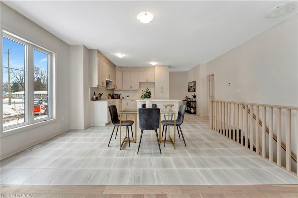 230 Middleton Street, Thamesford, ON - Indoor Photo Showing Dining Room