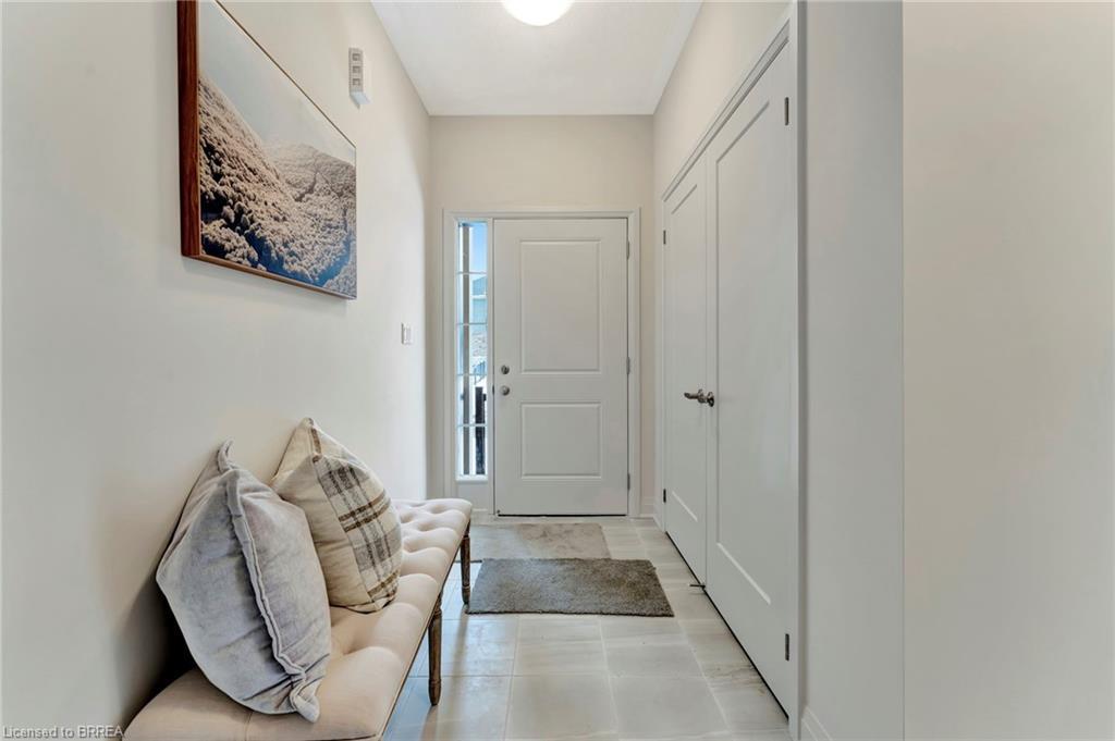 230 Middleton Street, Thamesford, ON - Indoor Photo Showing Other Room