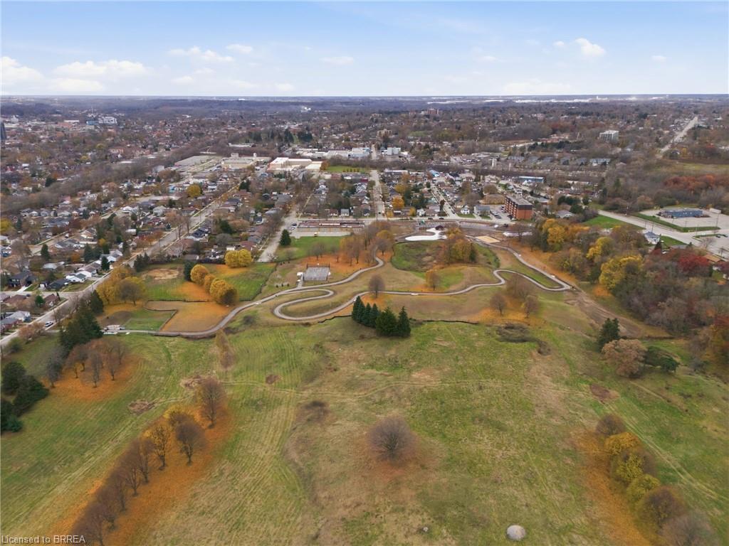 F-281 Stanley Street, Brantford, ON - Outdoor With View