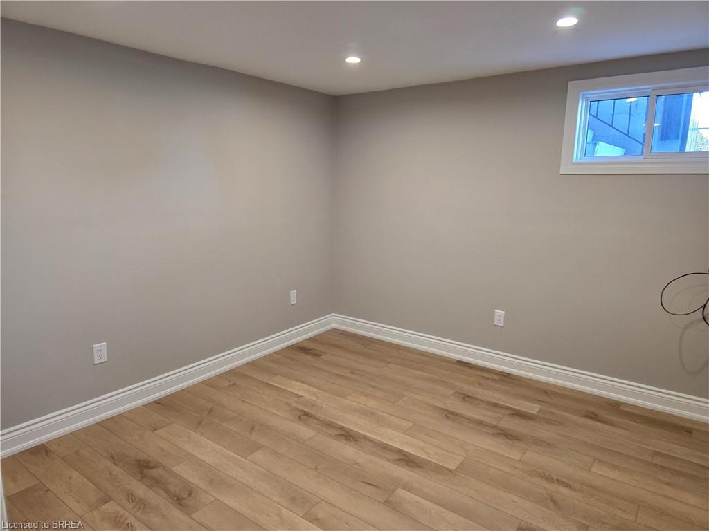 Basement-318 Erie Avenue, Brantford, ON - Indoor Photo Showing Other Room