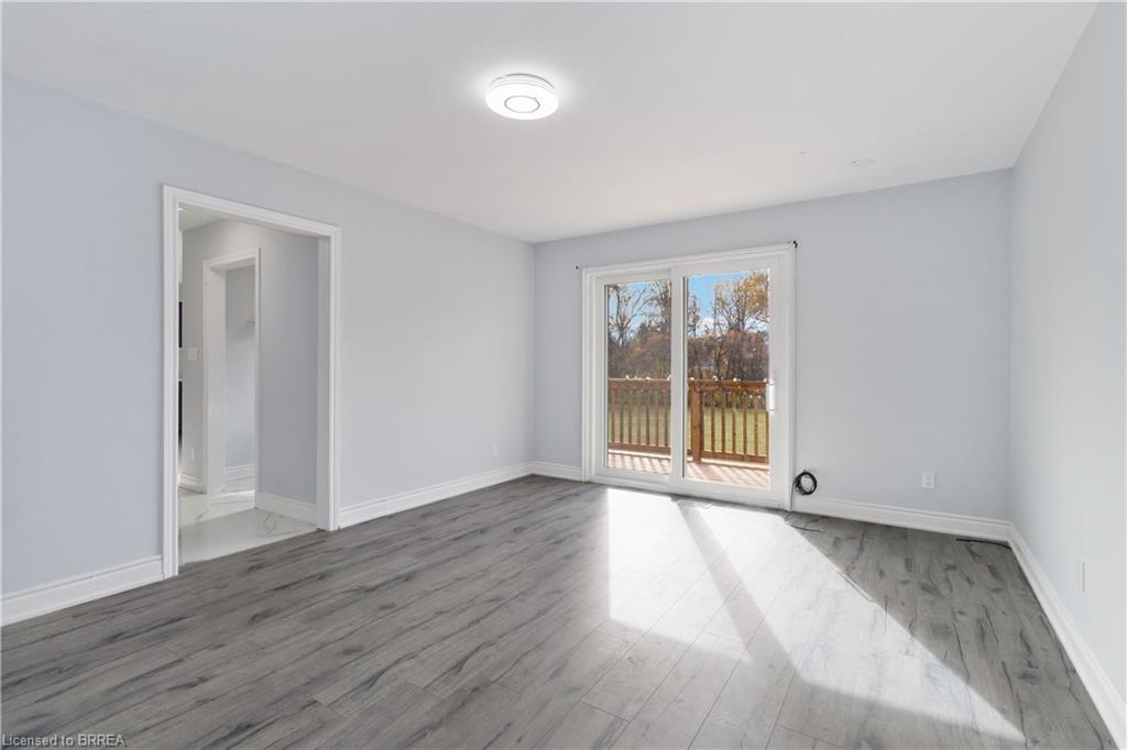 8 War Road, Brantford, ON - Indoor Photo Showing Other Room