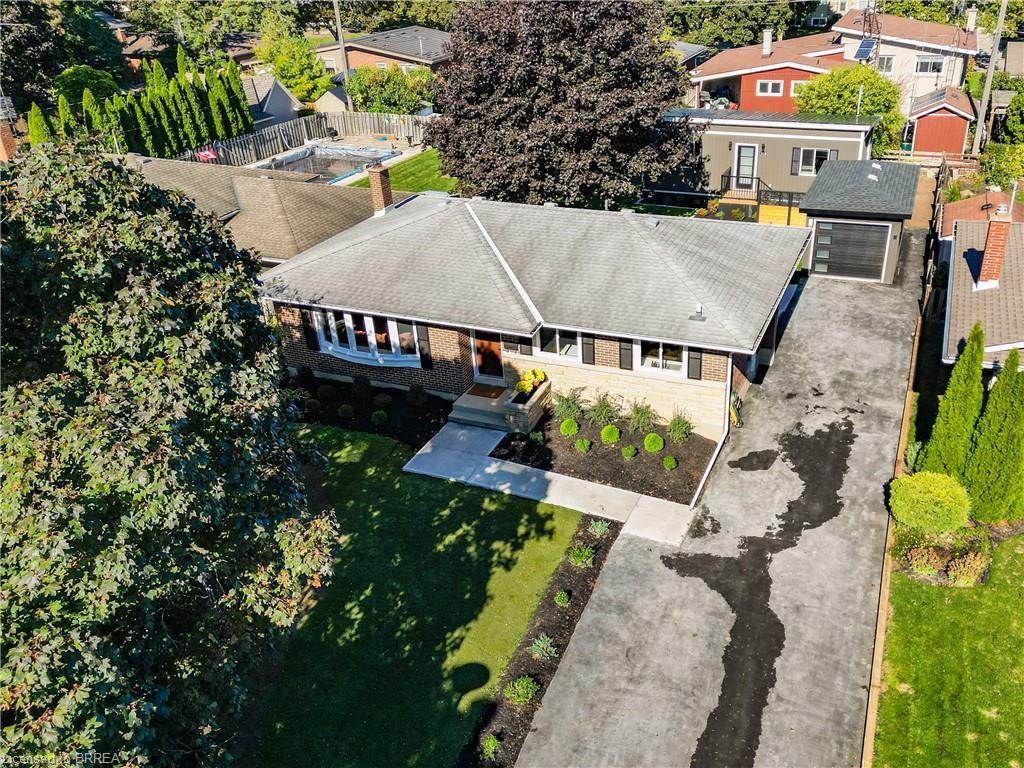 17 Preston Drive, St. Catharines, ON - Outdoor