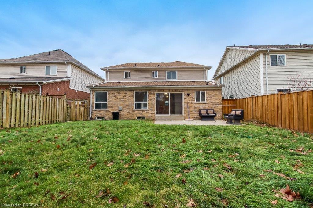 17 Stowe Terrace, Brantford, ON - Outdoor With Exterior