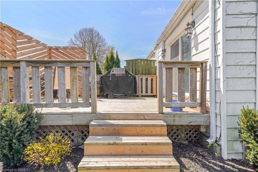 79 Palace Street, Brantford, ON - Outdoor With Deck Patio Veranda