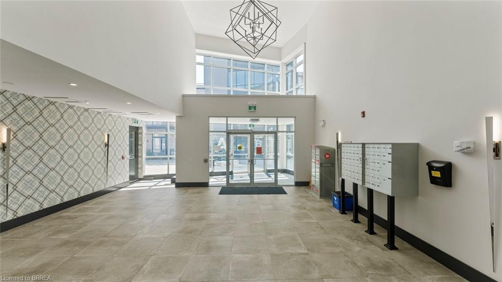 103A-85 Morrell Street, Brantford, ON - Indoor Photo Showing Other Room