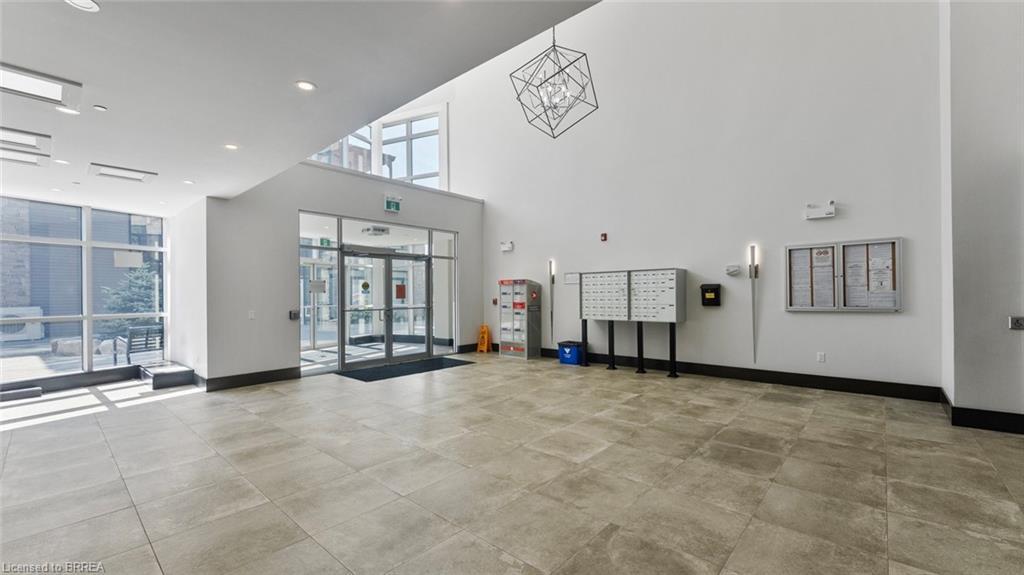 103A-85 Morrell Street, Brantford, ON - Indoor Photo Showing Other Room