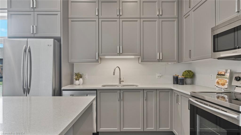 103A-85 Morrell Street, Brantford, ON - Indoor Photo Showing Kitchen With Double Sink