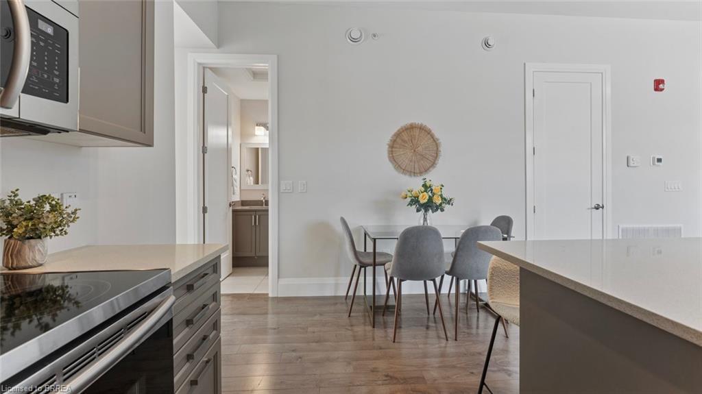 103A-85 Morrell Street, Brantford, ON - Indoor