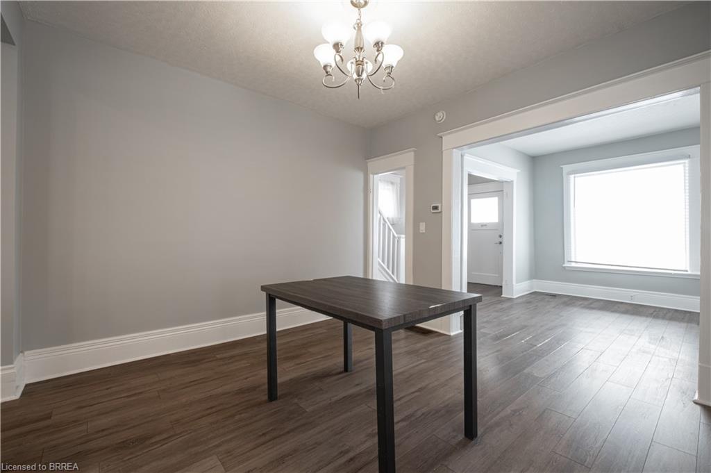 24 Campbell Street, Brantford, ON - Indoor Photo Showing Other Room